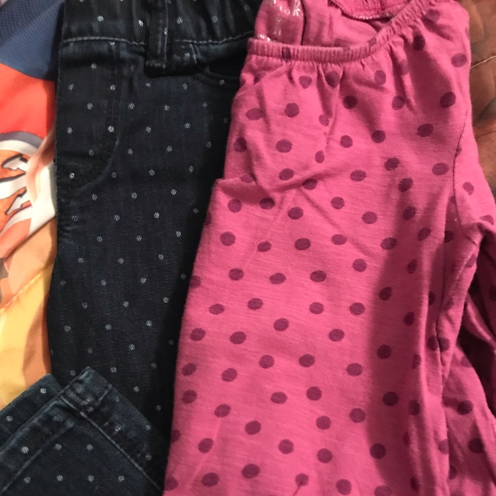 2 piece outfit. - Picture 2 of 5